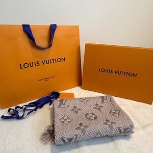 Louis Vuitton Logomania Scarf Authentic